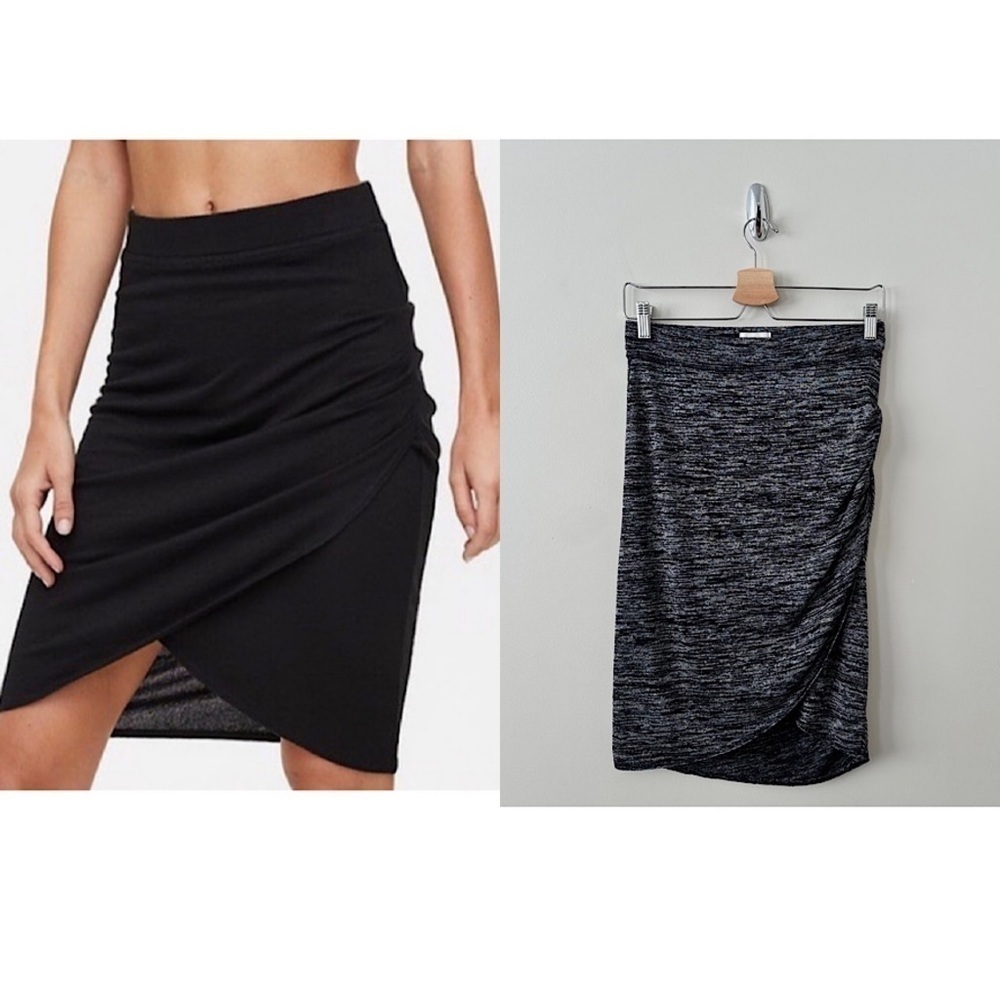 Aritzia-tyra tulip heather black mini skirt (Size:Small)